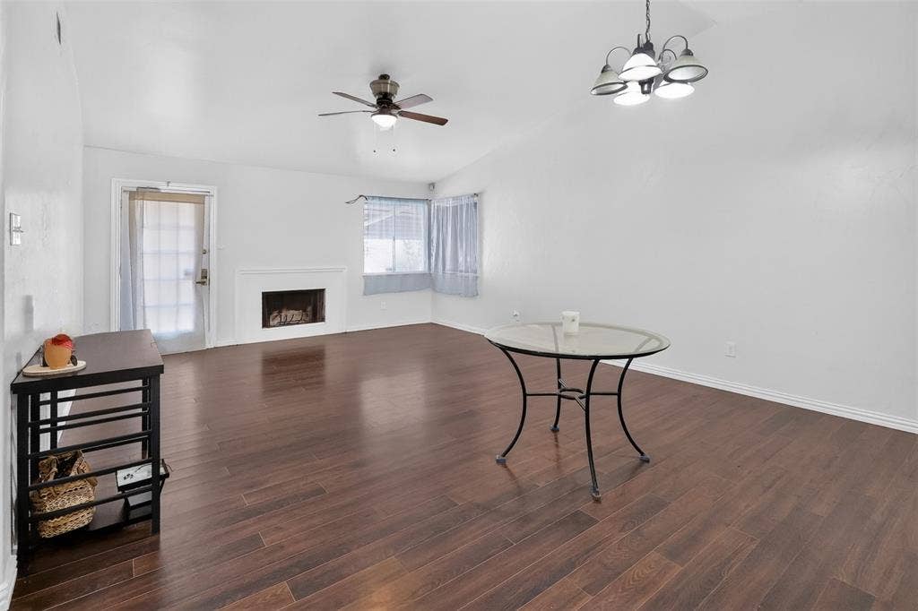 2121 High Summit Drive, Garland, TX 75041 2121 High Summit Drive, Garland, TX 75041