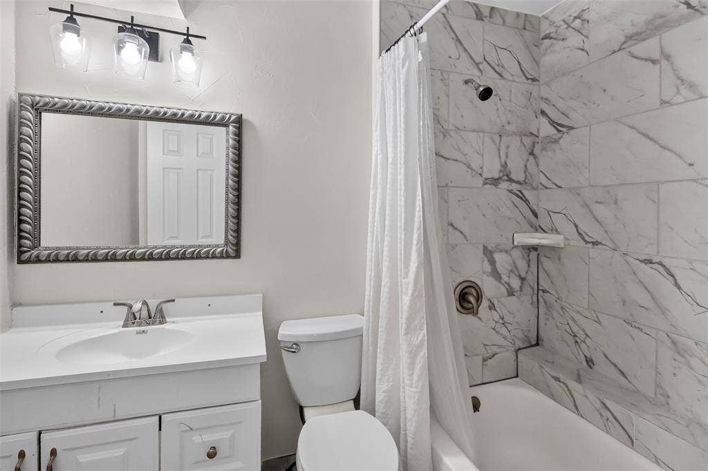 2121 High Summit Drive, Garland, TX 75041 2121 High Summit Drive, Garland, TX 75041