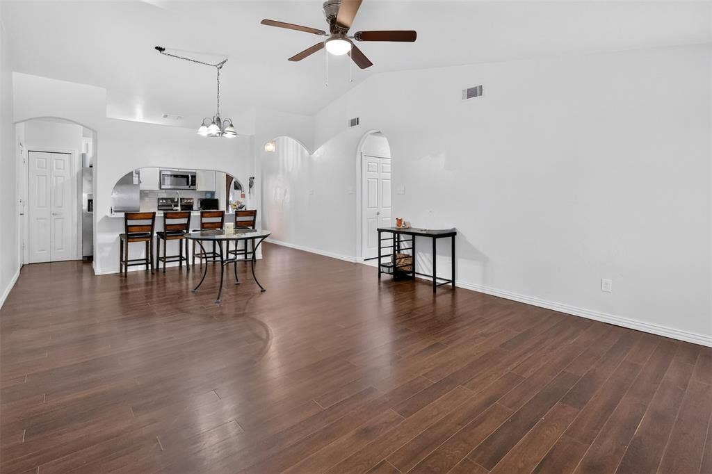2121 High Summit Drive, Garland, TX 75041 2121 High Summit Drive, Garland, TX 75041