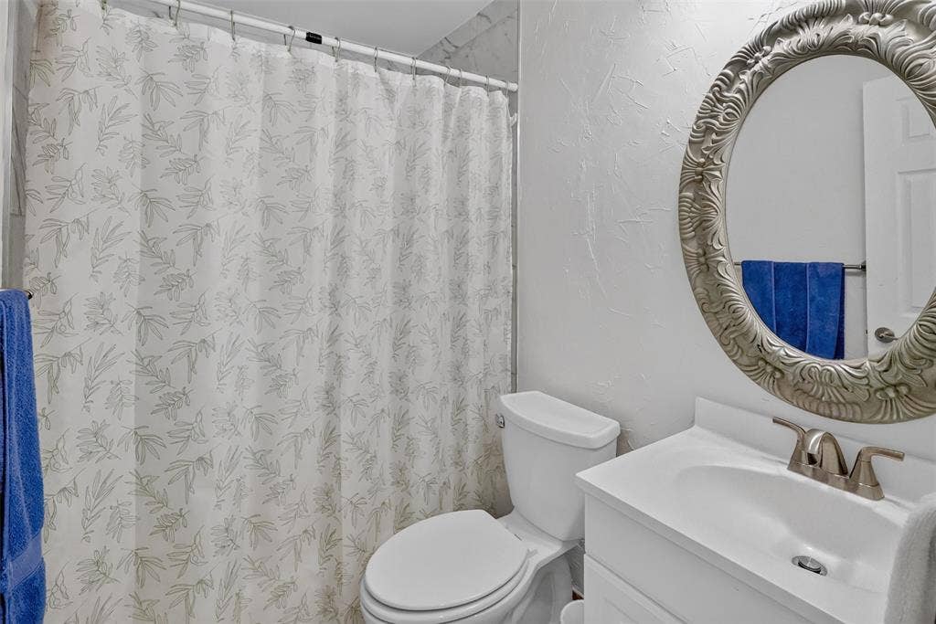 2121 High Summit Drive, Garland, TX 75041 2121 High Summit Drive, Garland, TX 75041