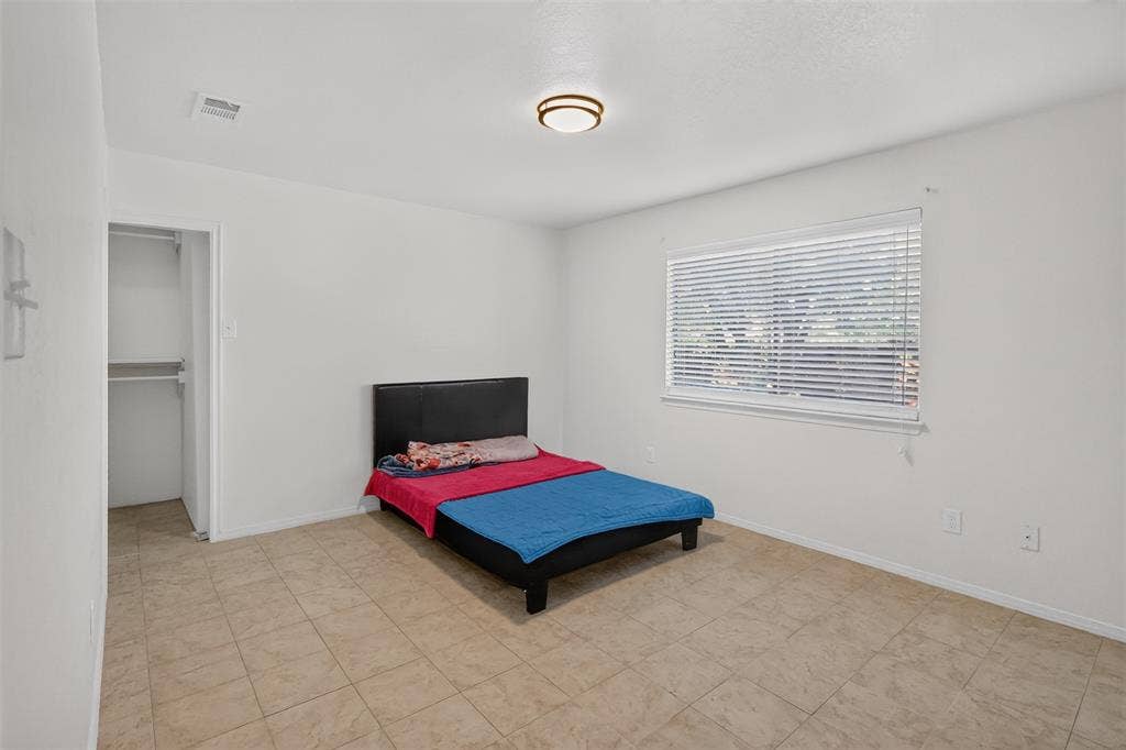 2121 High Summit Drive, Garland, TX 75041 2121 High Summit Drive, Garland, TX 75041