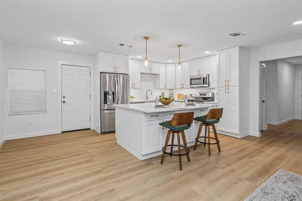4025 Tacoma Street, Irving, TX 75062 4025 Tacoma Street, Irving, TX 75062