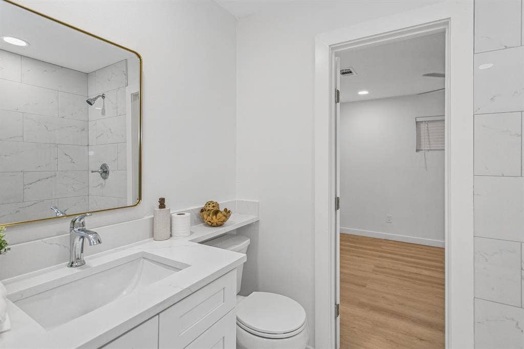 4025 Tacoma Street, Irving, TX 75062 4025 Tacoma Street, Irving, TX 75062