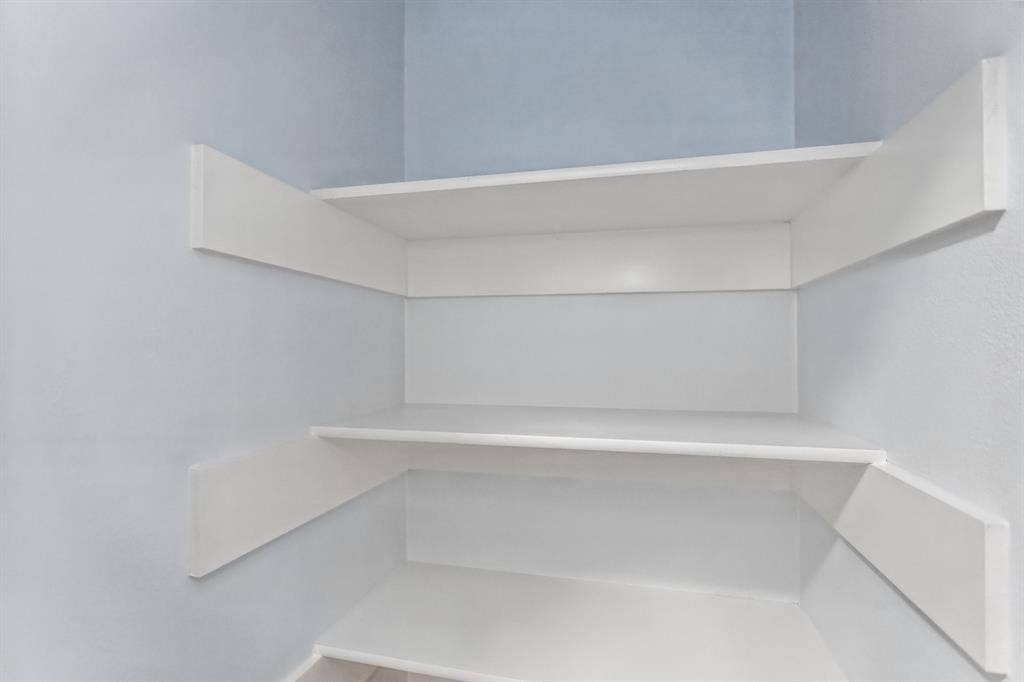 4025 Tacoma Street, Irving, TX 75062 4025 Tacoma Street, Irving, TX 75062