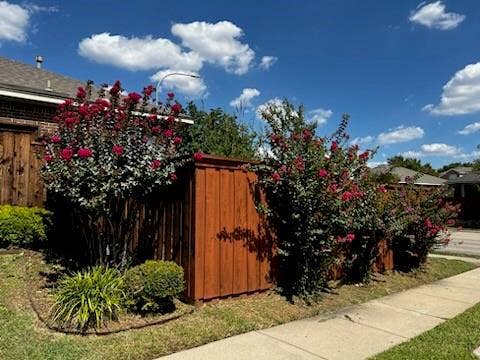 5000 Royal Burgess Drive, Fort Worth, TX 76135