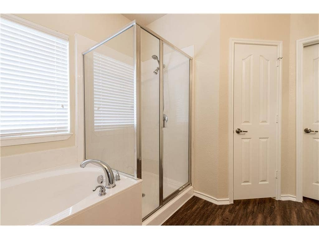5000 Royal Burgess Drive, Fort Worth, TX 76135