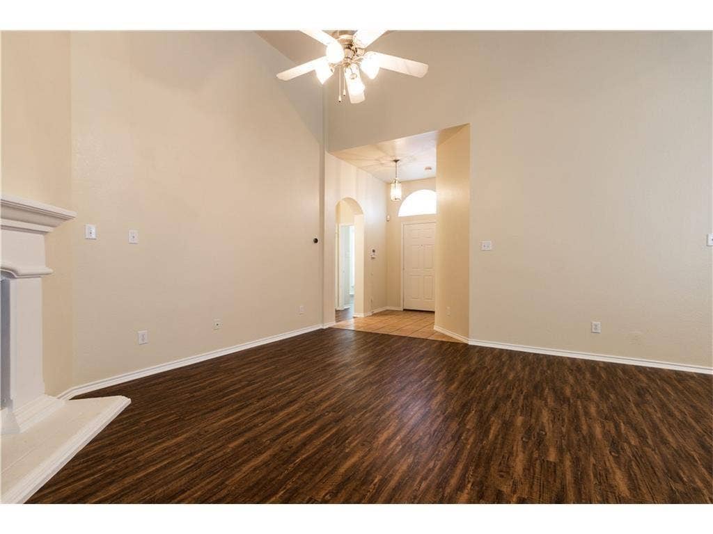 5000 Royal Burgess Drive, Fort Worth, TX 76135