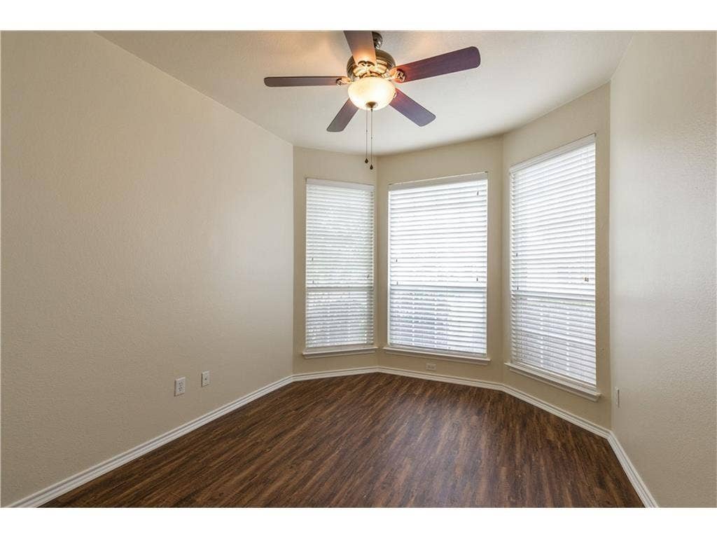5000 Royal Burgess Drive, Fort Worth, TX 76135