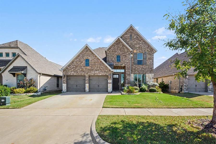 Property photo for 621 Arden Lane, Northlake, TX