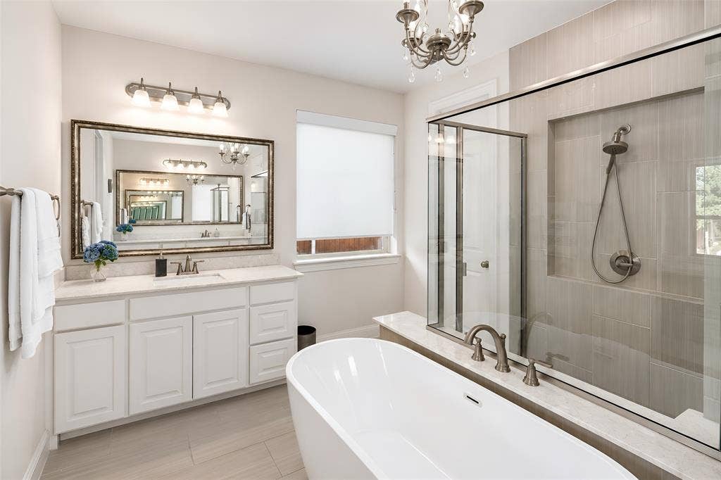 4824 Cedar Creek Drive, McKinney, TX 75070 Primary Bathroom