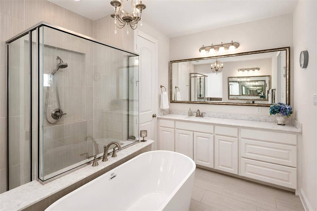 4824 Cedar Creek Drive, McKinney, TX 75070 Primary Bathroom