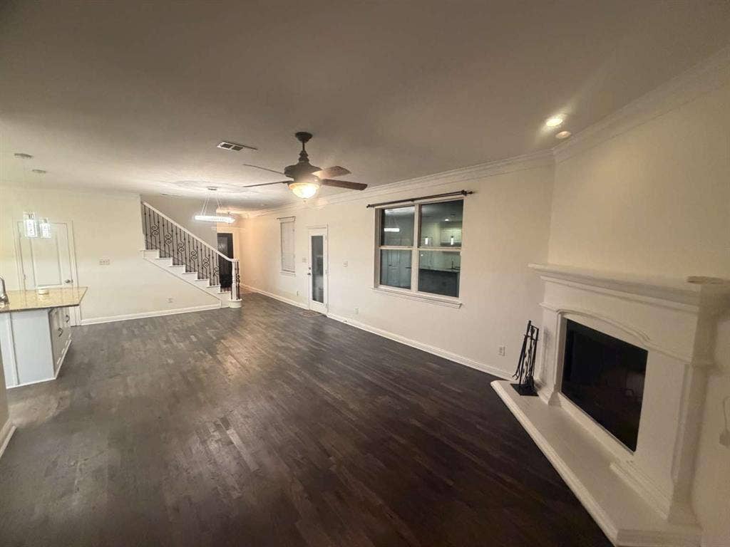 557 Mobley Way Court, Coppell, TX 75019 557 Mobley Way Court, Coppell, TX 75019