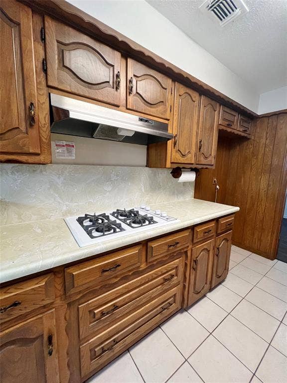 1008 Pine Tree Lane, DeSoto, TX 75115 1008 Pine Tree Lane, DeSoto, TX 75115