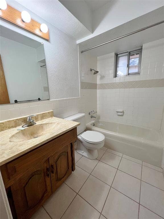 1008 Pine Tree Lane, DeSoto, TX 75115 1008 Pine Tree Lane, DeSoto, TX 75115