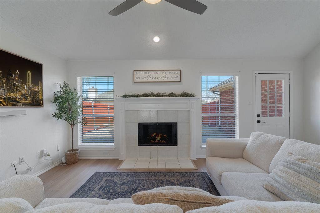 2827 Saint Martin Drive, Lancaster, TX 75146 2827 Saint Martin Drive, Lancaster, TX 75146