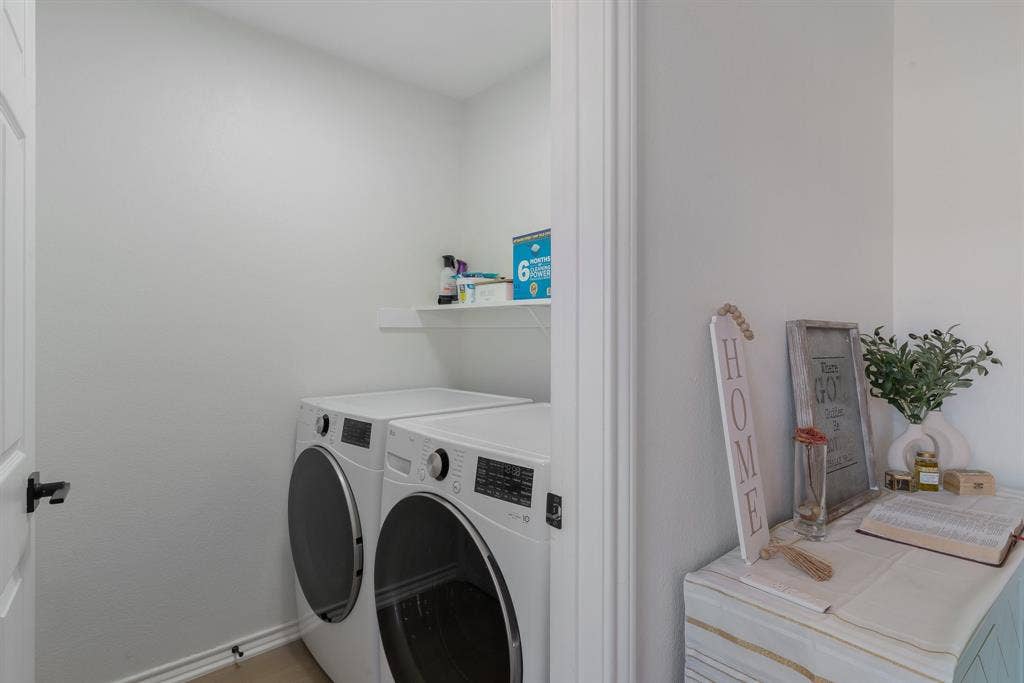 2827 Saint Martin Drive, Lancaster, TX 75146 2827 Saint Martin Drive, Lancaster, TX 75146