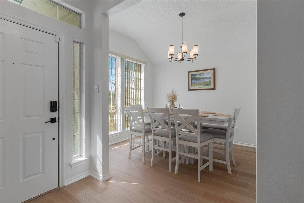 2827 Saint Martin Drive, Lancaster, TX 75146 2827 Saint Martin Drive, Lancaster, TX 75146