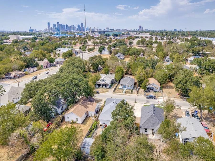 Property photo for 4220 Hamilton Avenue, Dallas, TX