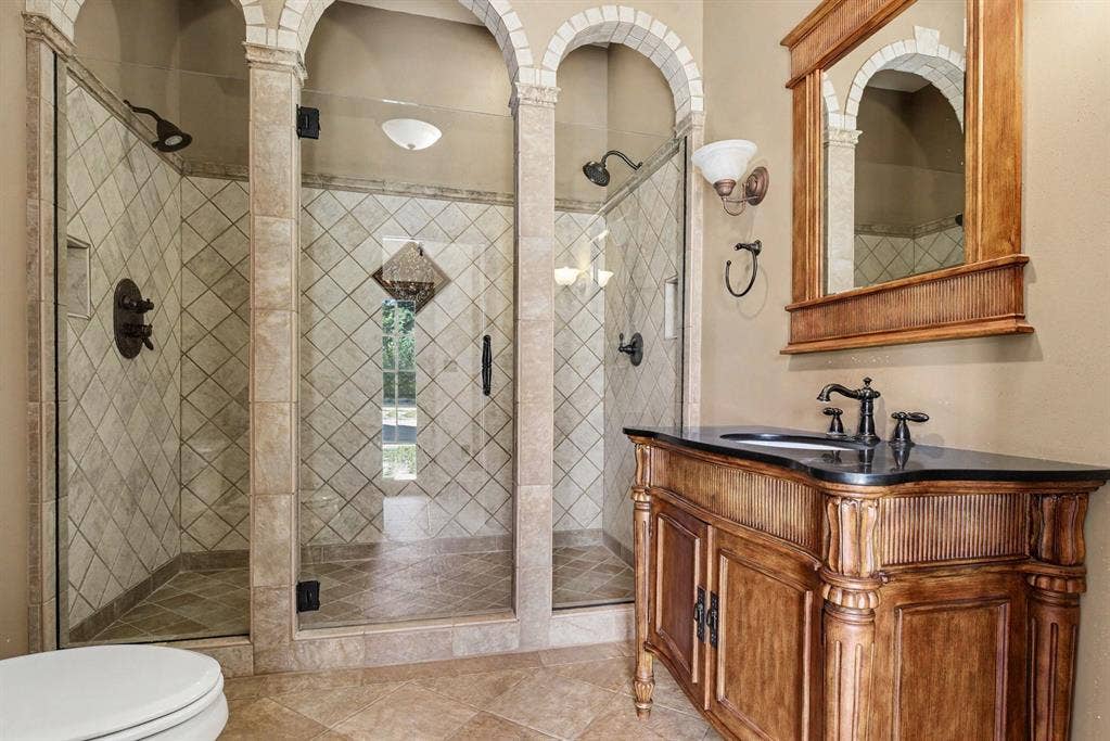 8304 Karen Lane, Terrell, TX 75160