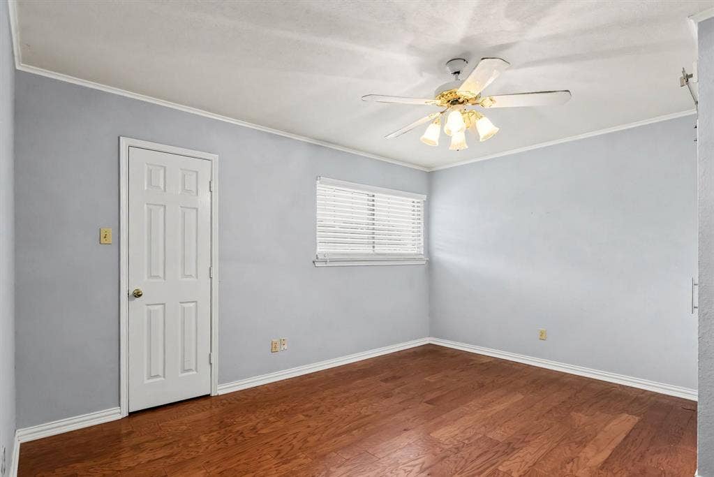 8304 Karen Lane, Terrell, TX 75160