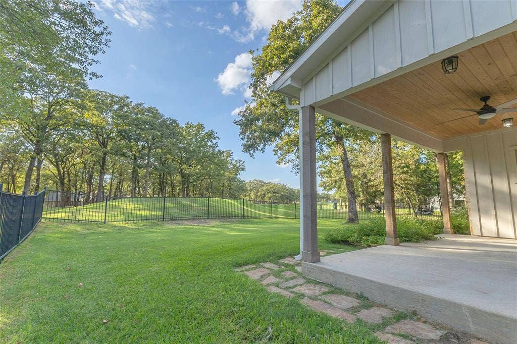 239 Colonial Drive, Mabank, TX 75156 8th Tee Box