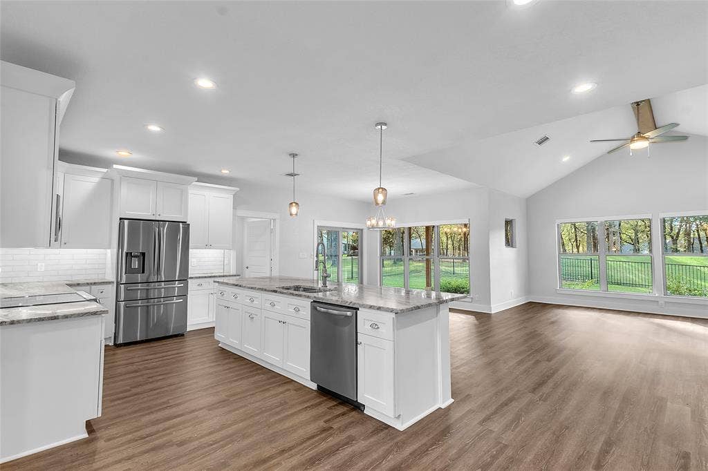 239 Colonial Drive, Mabank, TX 75156 Open Plan lets the chef join the party