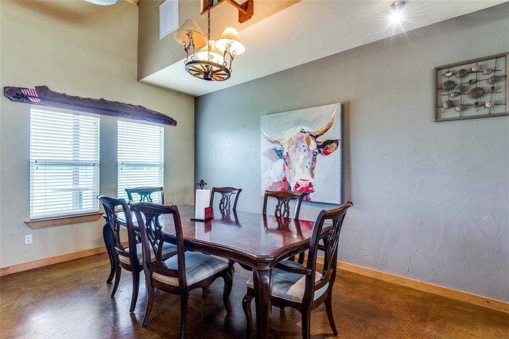 15350 US Highway 380, Krum, TX 76249