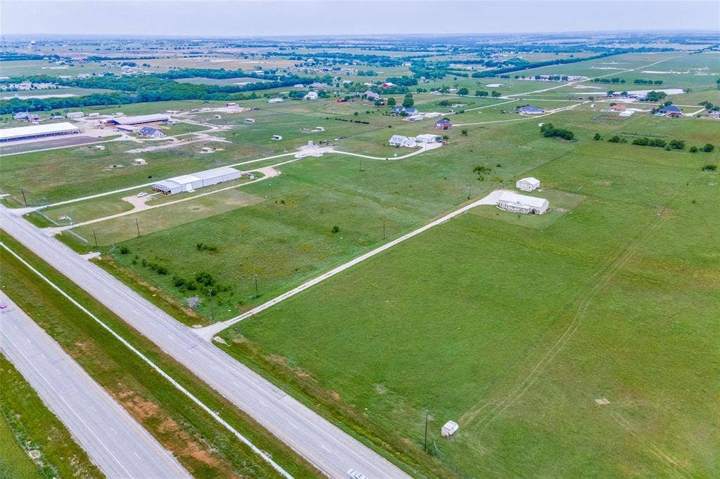 15350 US Highway 380, Krum, TX 76249