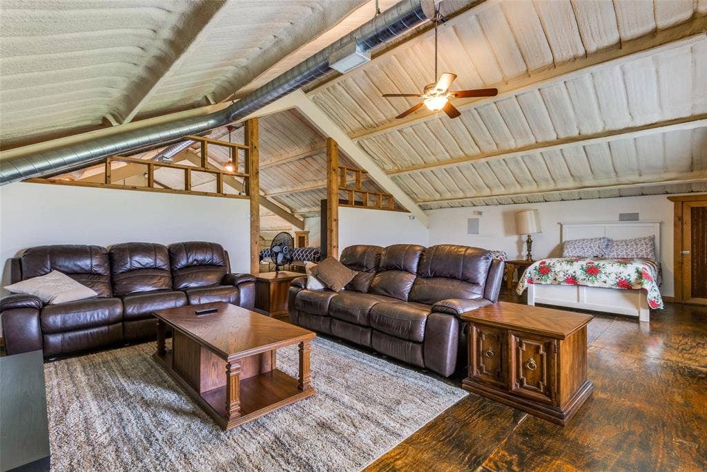 15350 US Highway 380, Krum, TX 76249