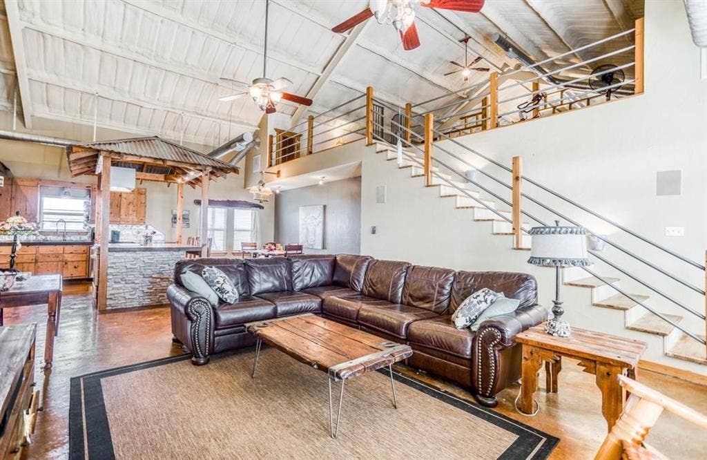 15350 US Highway 380, Krum, TX 76249