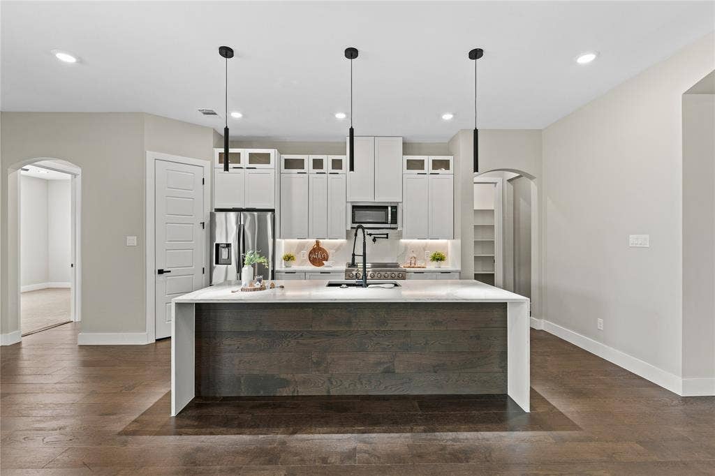 38093 Misty Ridge Drive, Whitney, TX 76692