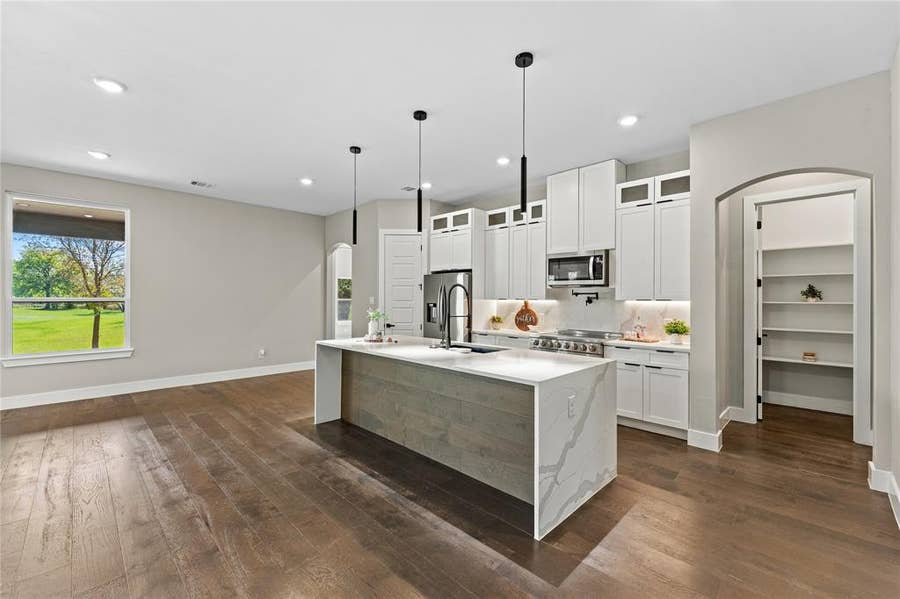 Property photo for 38093 Misty Ridge Drive, Whitney, TX