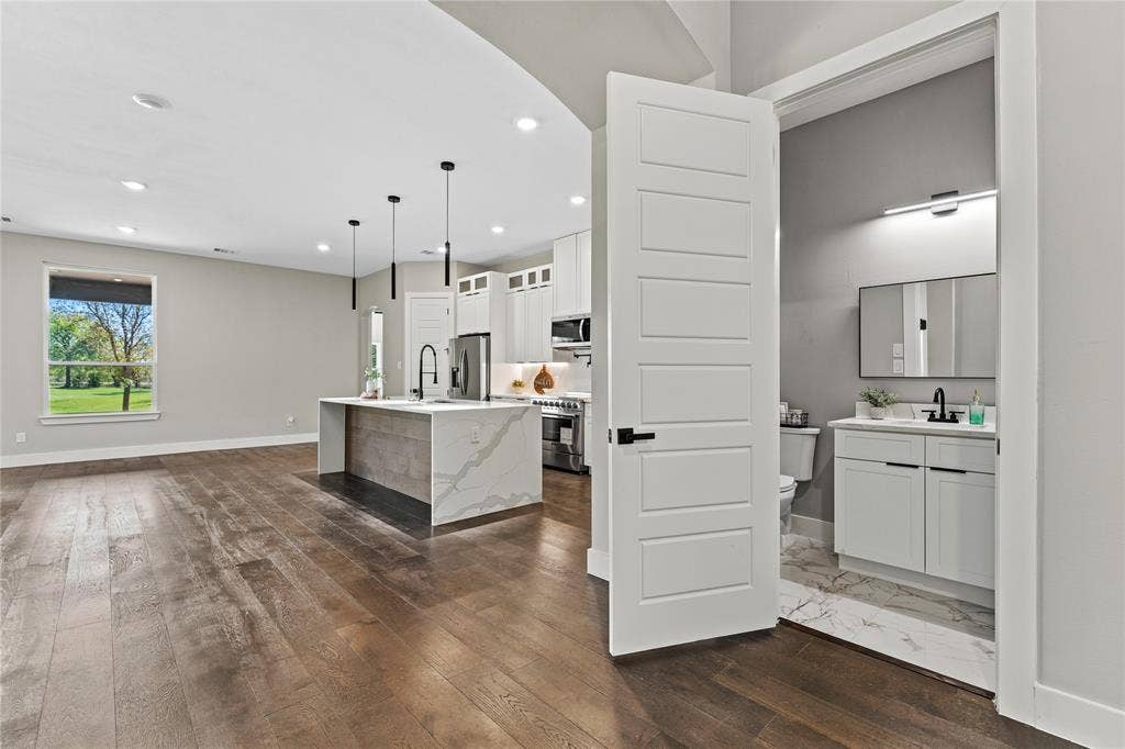 38093 Misty Ridge Drive, Whitney, TX 76692