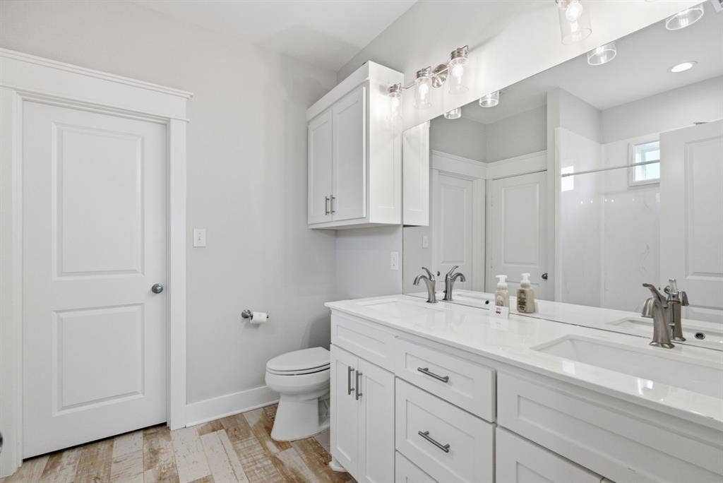 217 Smith Circle, Lindale, TX 75771 217 Smith Circle, Lindale, TX 75771