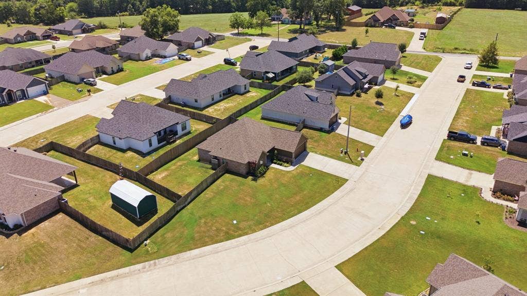 217 Smith Circle, Lindale, TX 75771 217 Smith Circle, Lindale, TX 75771