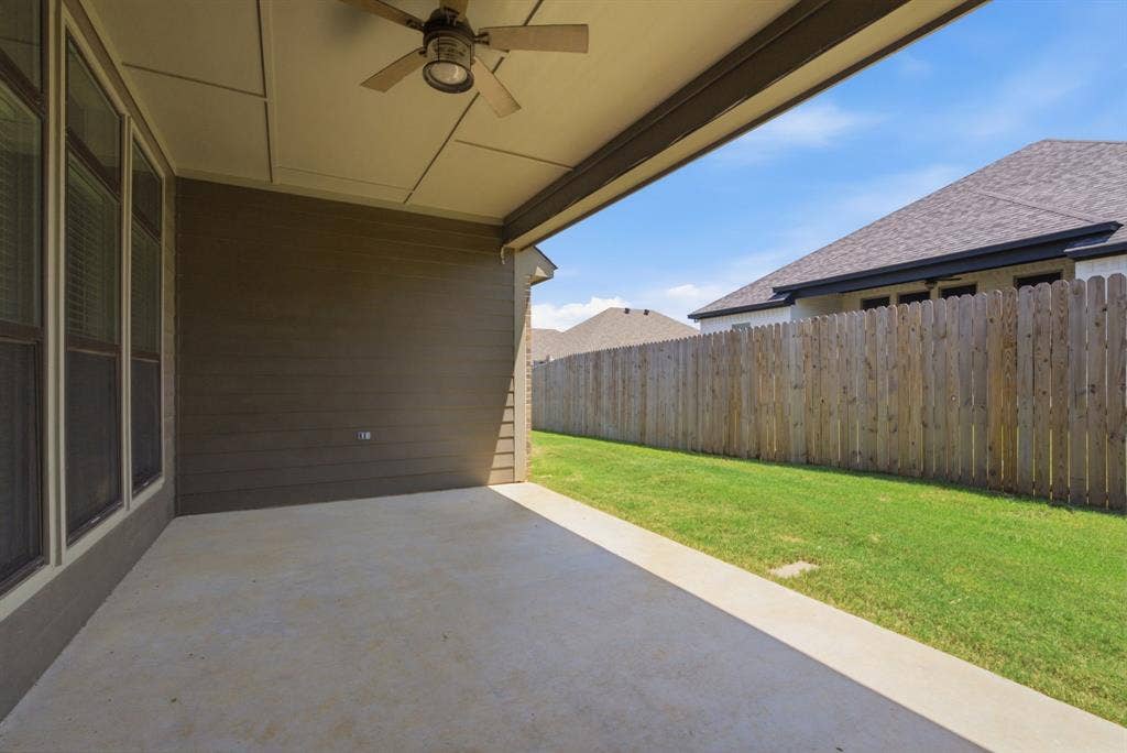 217 Smith Circle, Lindale, TX 75771 217 Smith Circle, Lindale, TX 75771