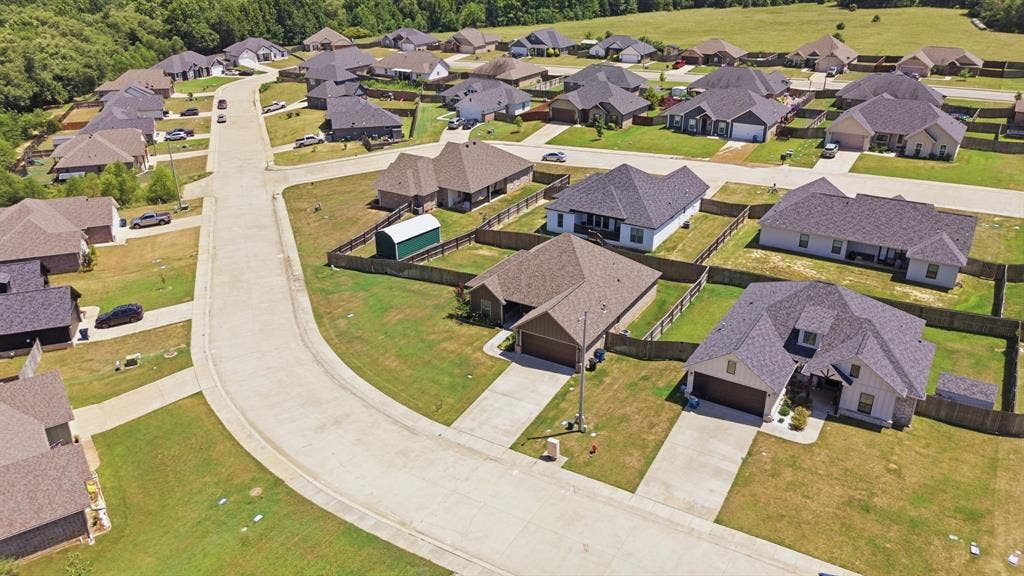 217 Smith Circle, Lindale, TX 75771 217 Smith Circle, Lindale, TX 75771