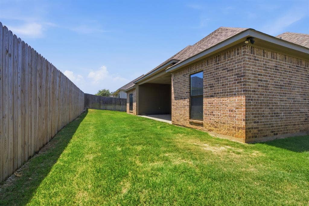 217 Smith Circle, Lindale, TX 75771 217 Smith Circle, Lindale, TX 75771