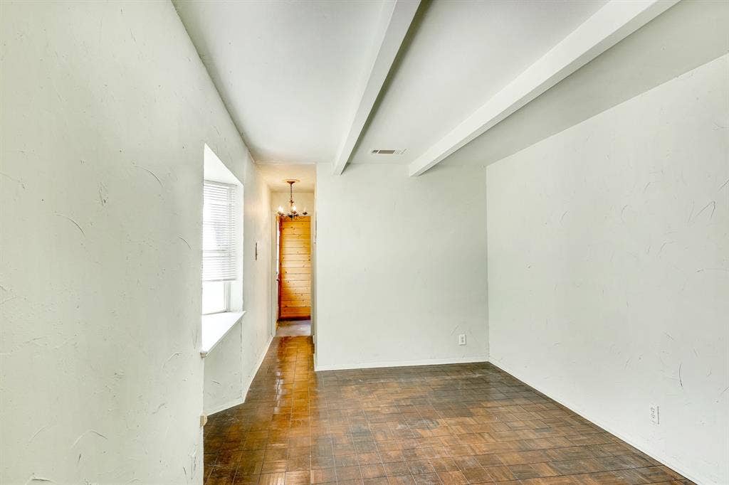 5411 Stoneleigh Avenue, Dallas, TX 75235 5411 Stoneleigh Avenue, Dallas, TX 75235