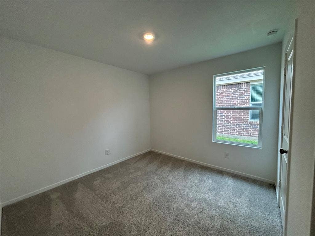5243 Valhalla Drive, Ennis, TX 75119 5243 Valhalla Drive, Ennis, TX 75119