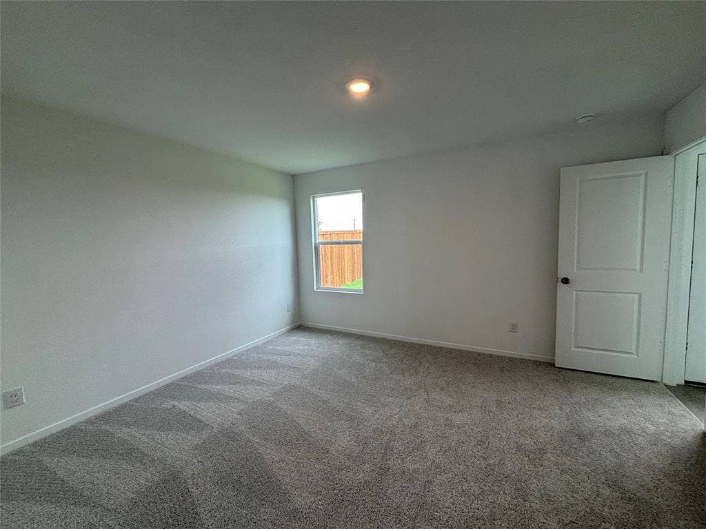 5243 Valhalla Drive, Ennis, TX 75119 5243 Valhalla Drive, Ennis, TX 75119