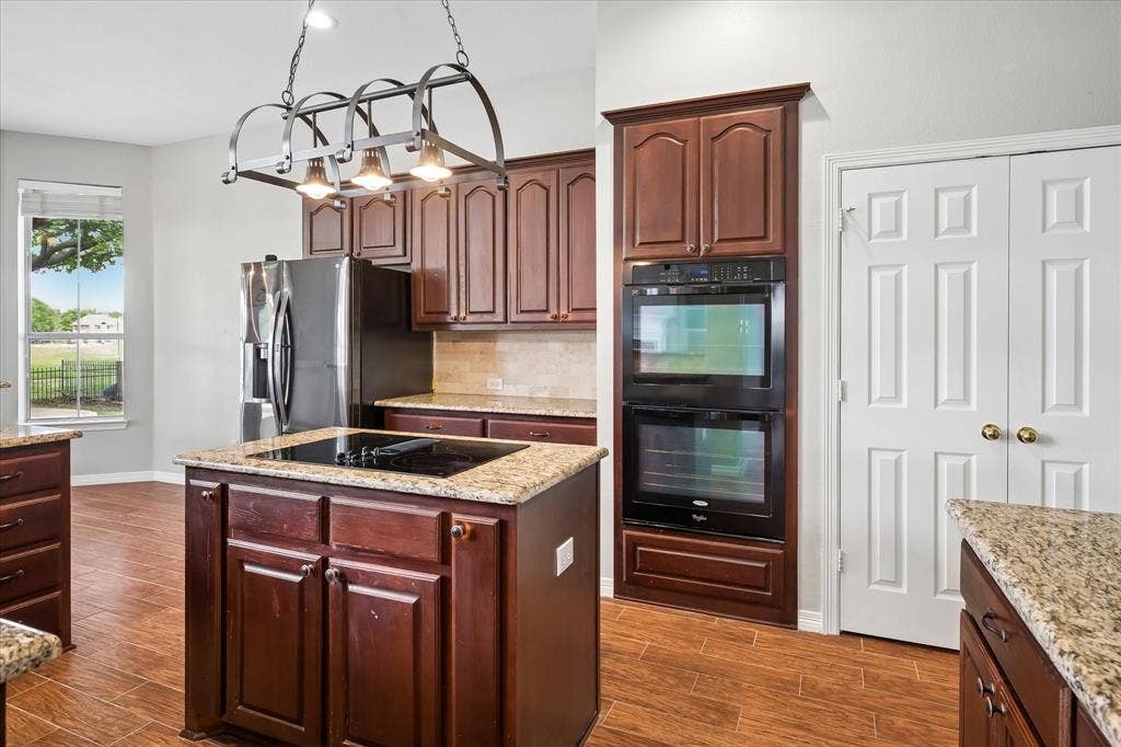 5104 Arbor Hollow Drive, McKinney, TX 75072 5104 Arbor Hollow Drive, McKinney, TX 75072