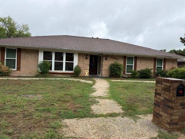 Property photo for 2905 Steeplechase Trail, Arlington, TX