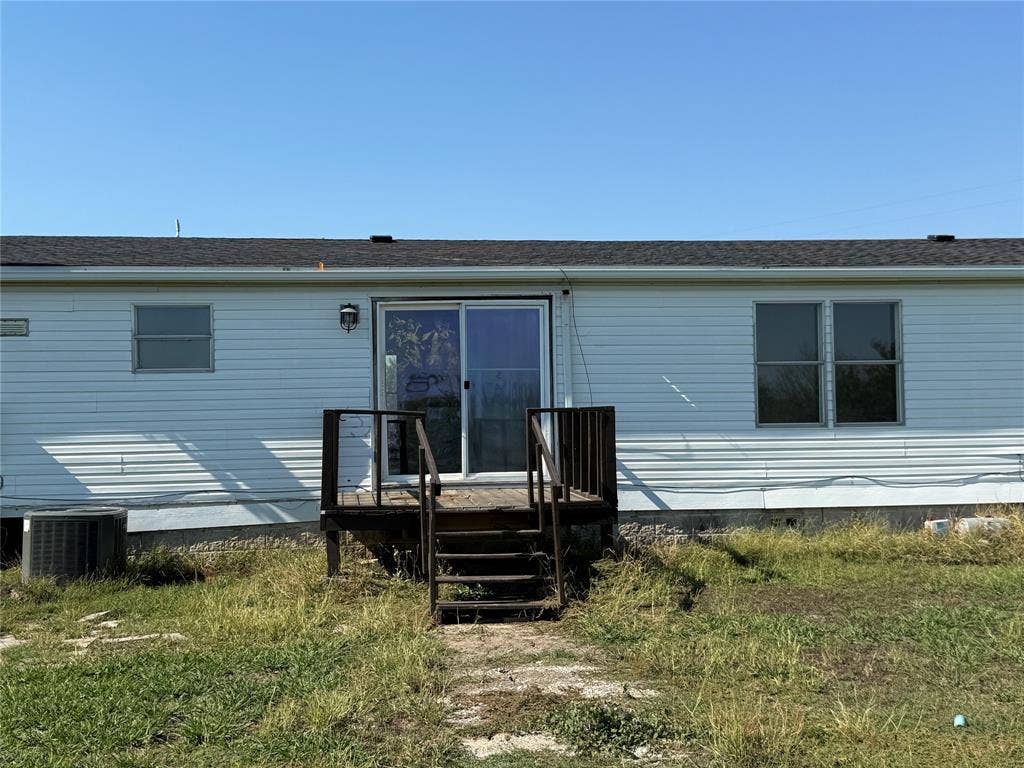9066 Diamond Avenue, Kaufman, TX 75142 9066 Diamond Avenue, Kaufman, TX 75142