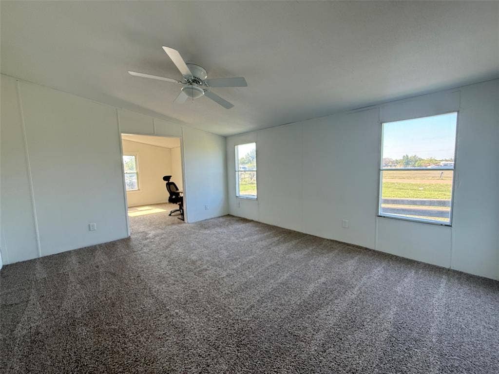 9066 Diamond Avenue, Kaufman, TX 75142 9066 Diamond Avenue, Kaufman, TX 75142