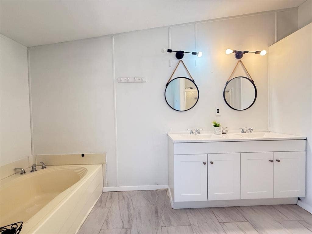 9066 Diamond Avenue, Kaufman, TX 75142 9066 Diamond Avenue, Kaufman, TX 75142