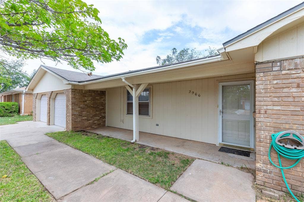 2966 Arrowhead Drive, Abilene, TX 79606