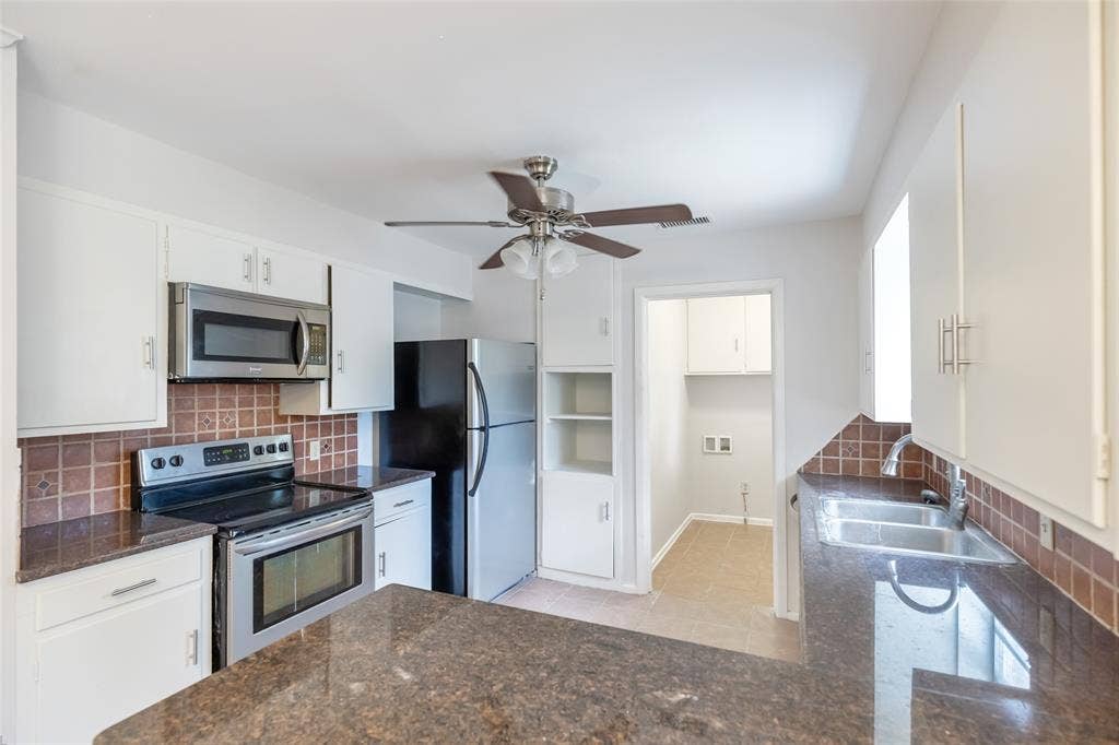 2966 Arrowhead Drive, Abilene, TX 79606