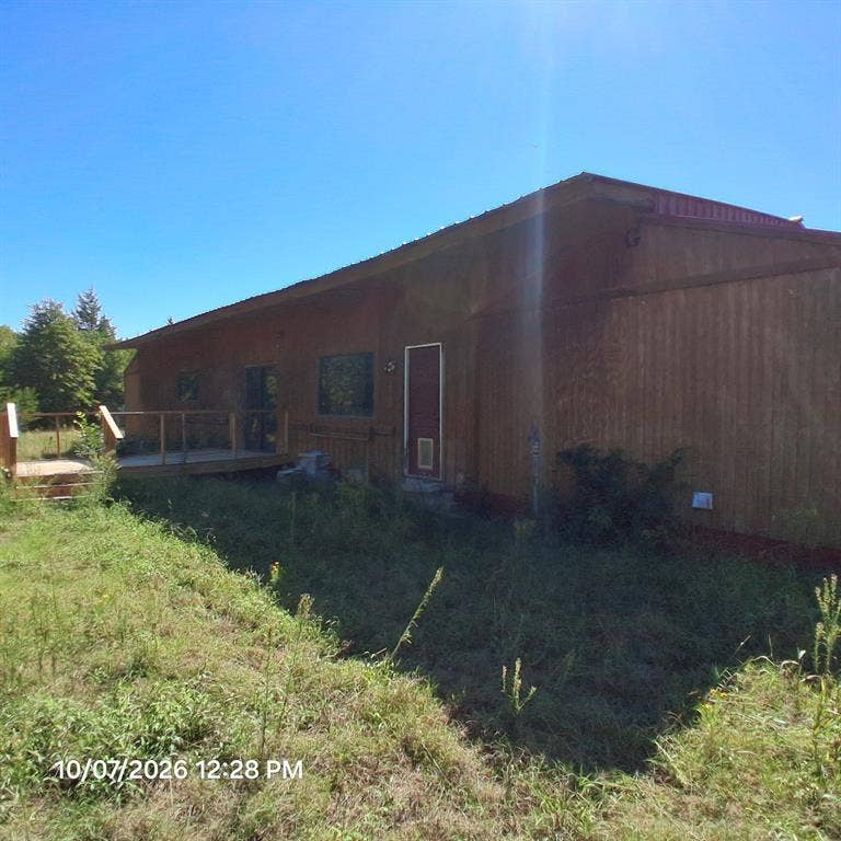 42 Greenbriar Avenue, Burneyville, OK 73430