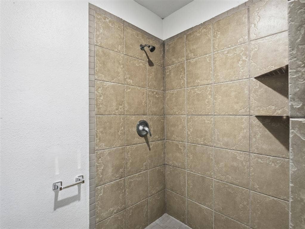 1419 E Waco Avenue, Dallas, TX 75216 1419 E Waco Avenue, Dallas, TX 75216